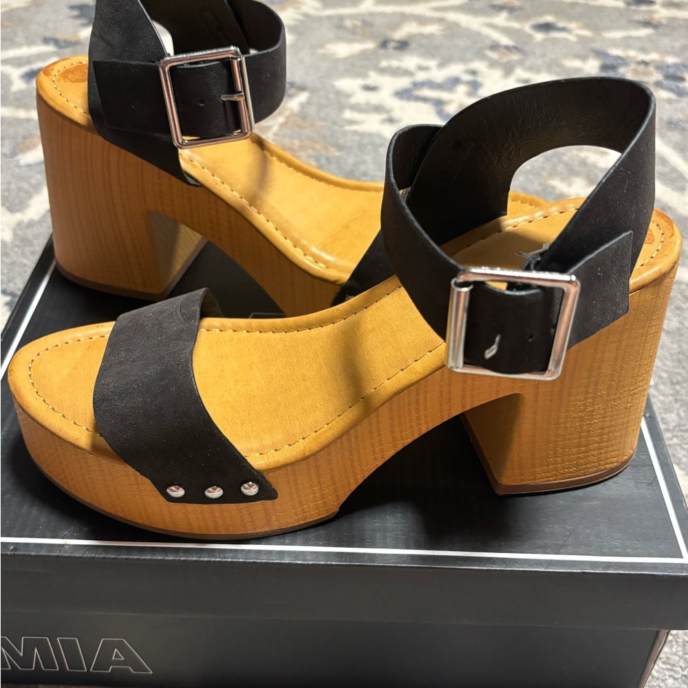 MIA Black and Tan Heels with Chunky Wooden Platform
